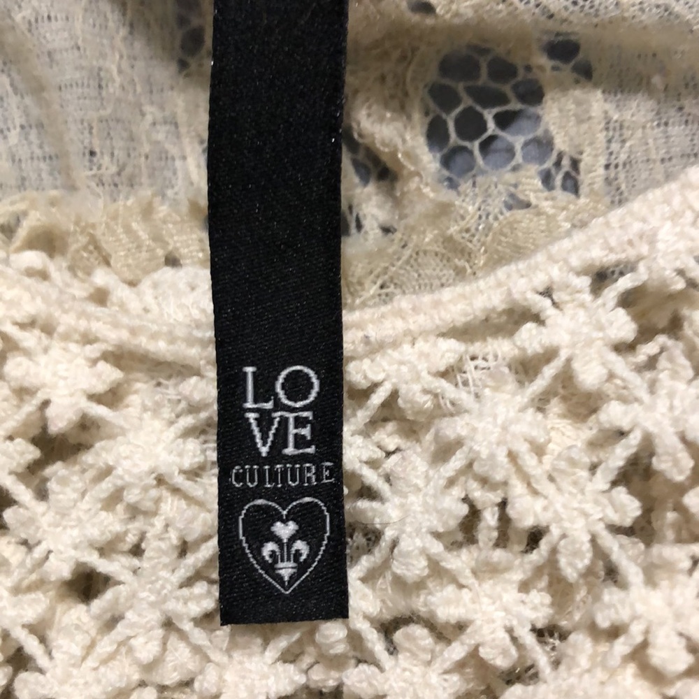 Boho top. Lace. S/M. Brand:Love Culture - Picture 4 of 5